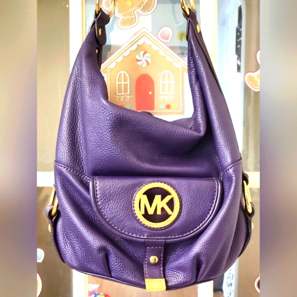 Michael Kors purse - Picture 2 of 10